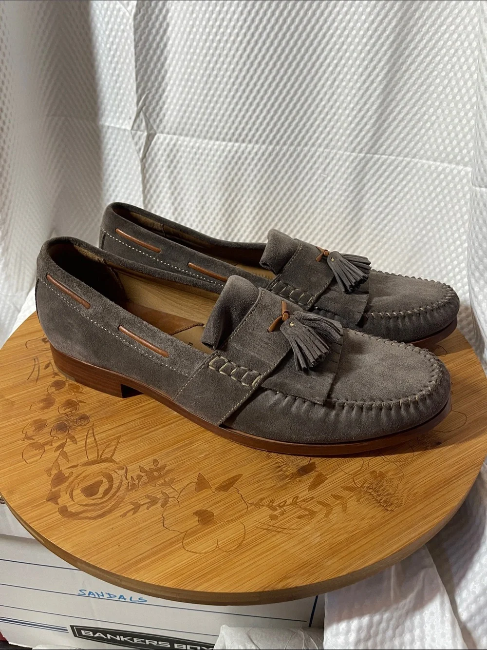 Johnston & Murphy Danbury Grey Suede Tassel Loafers size 11 1/2